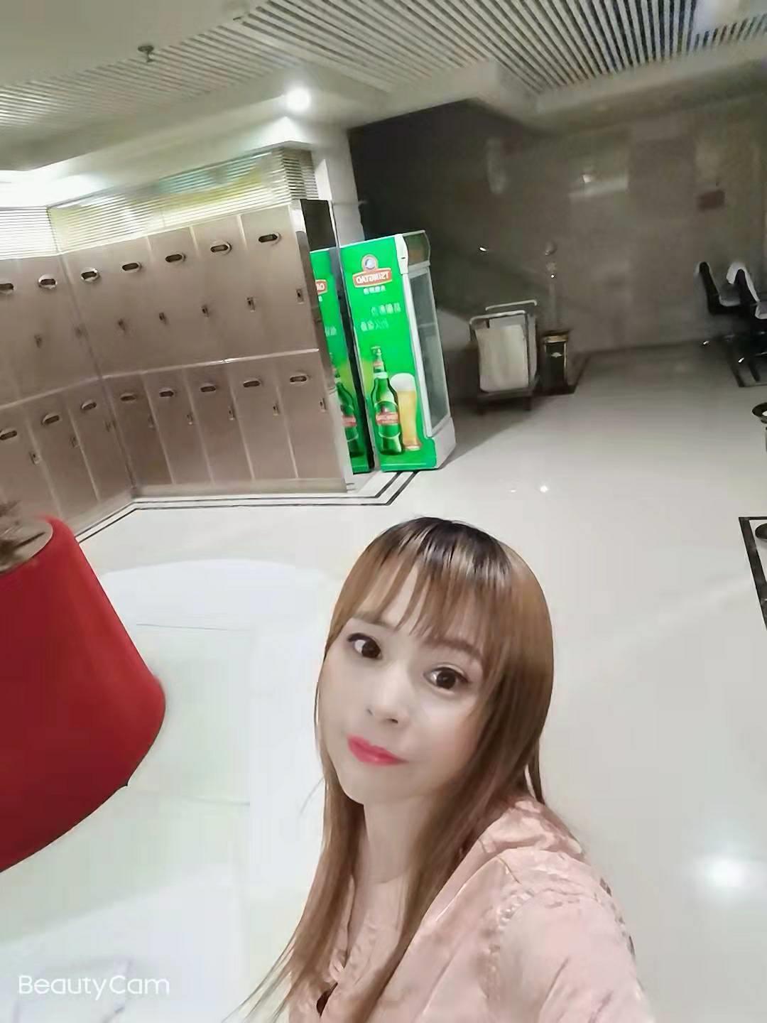 石家庄出台美女复出 第1张