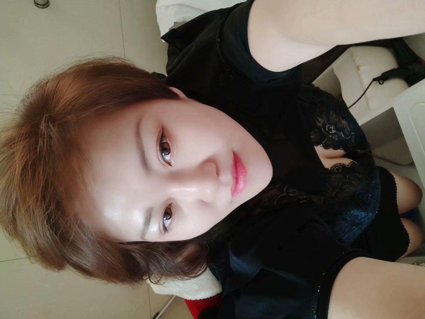 铁西广场丰满大奶子 第2张