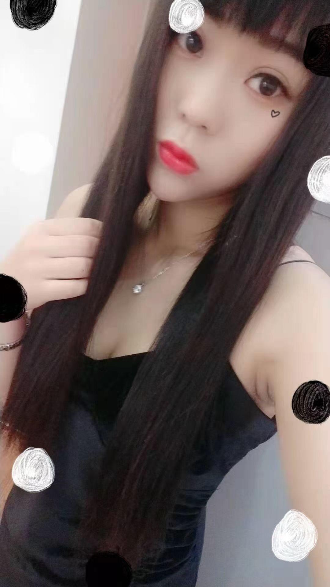 西四马路的小妹 第2张