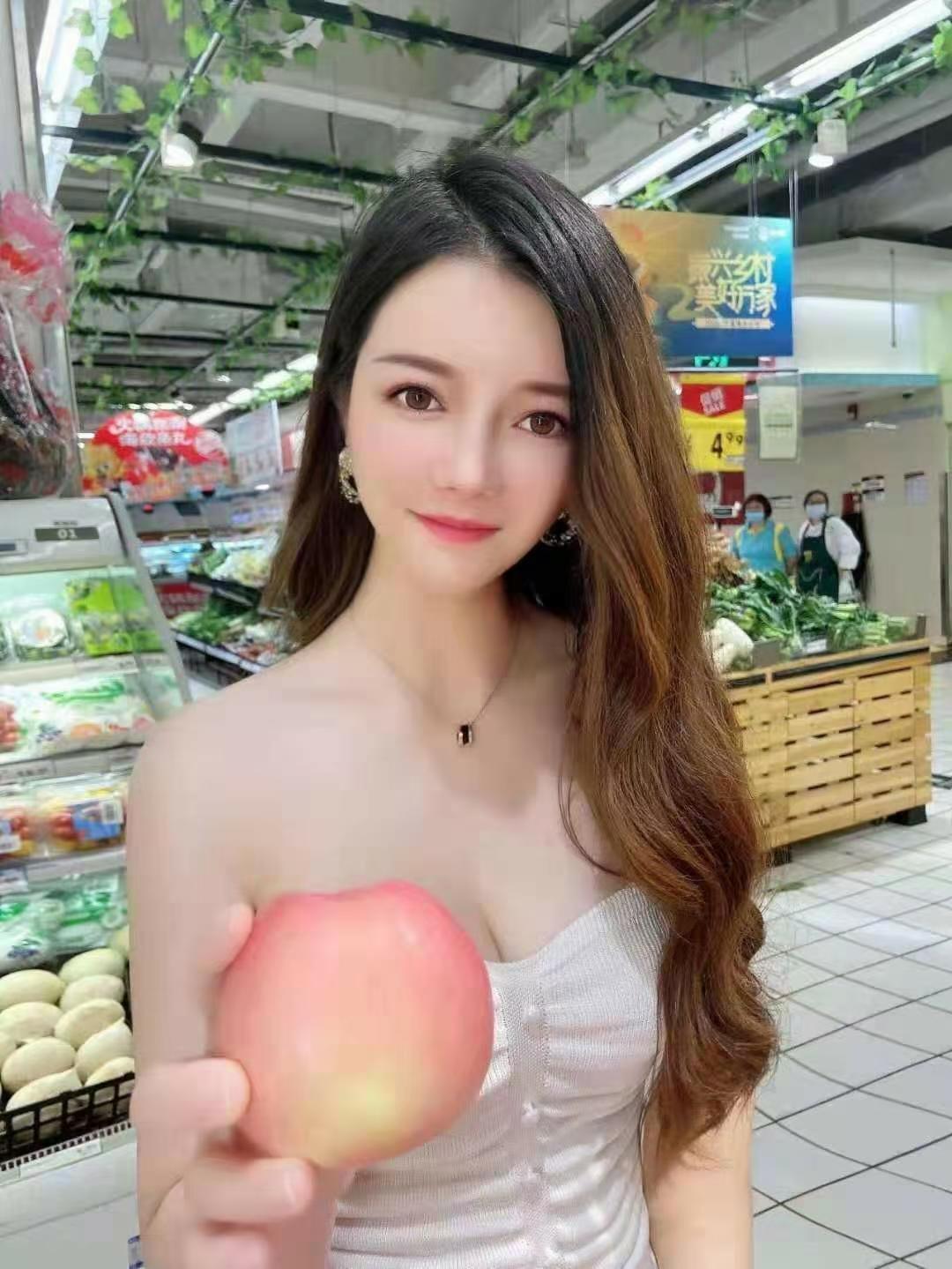 发一个西藏的小妹妹很正点 第2张