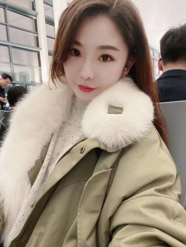 体验温柔的大胸曼妮 第1张