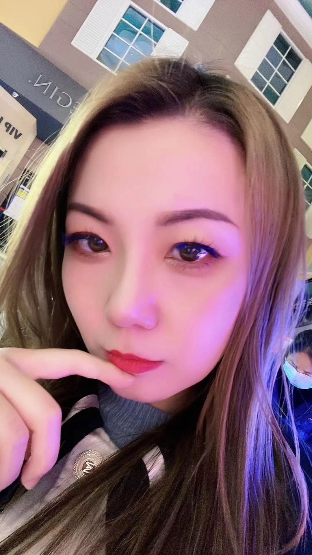 茶店子体验的服务控美女 第1张