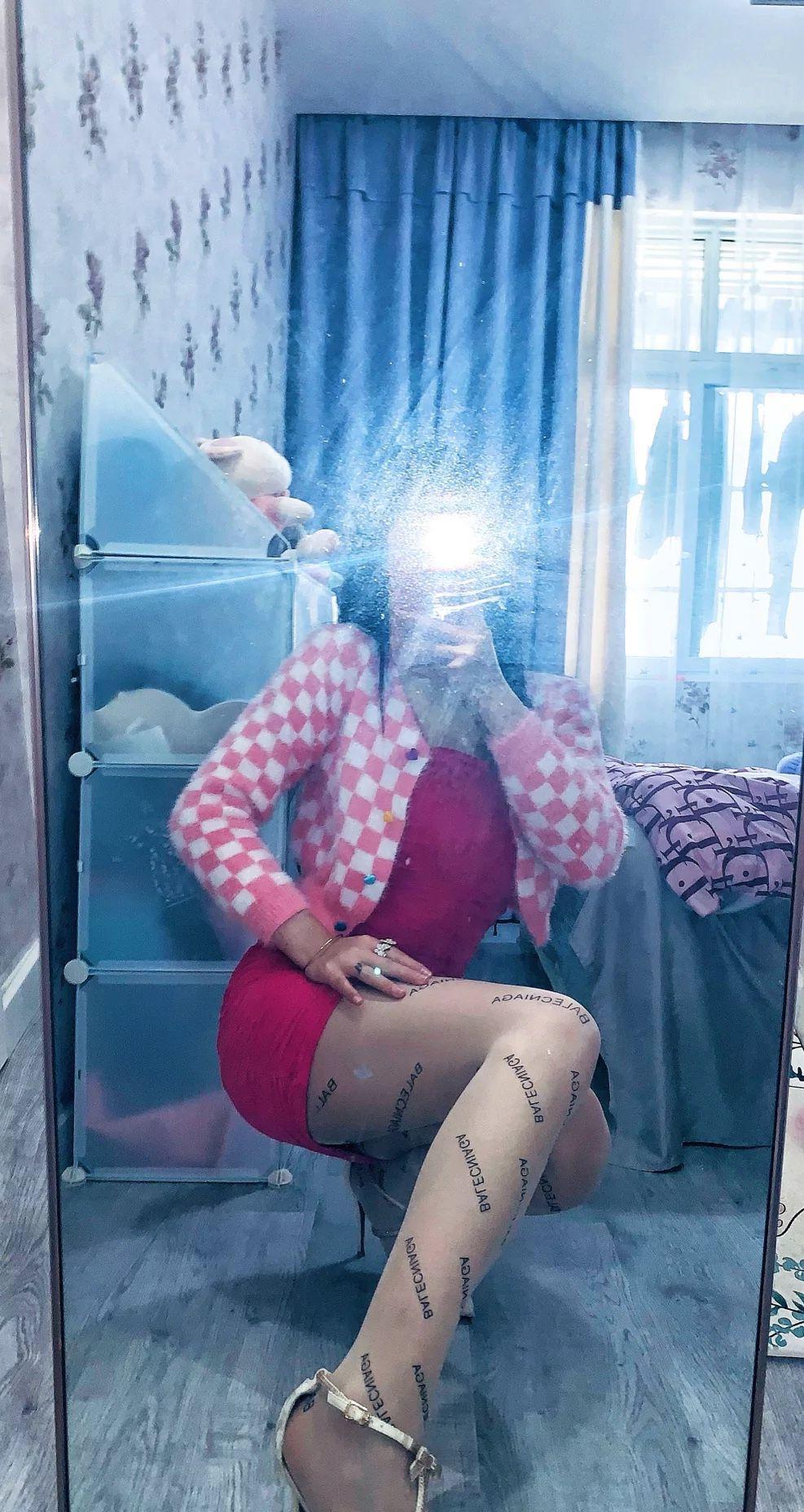 历下区长腿丝袜妹子，服务温柔热情 第3张