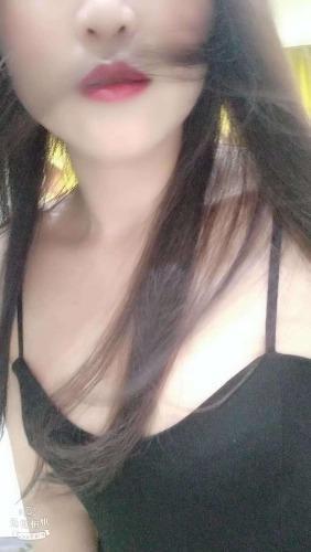 重庆可以三通的美女 第1张