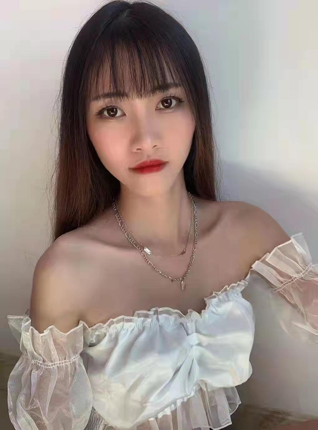 价格实惠，颜值一般的年轻小妹，真的是泻火能手 第1张