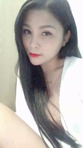 一次不错的体验，肤白B紧，S身材 第1张