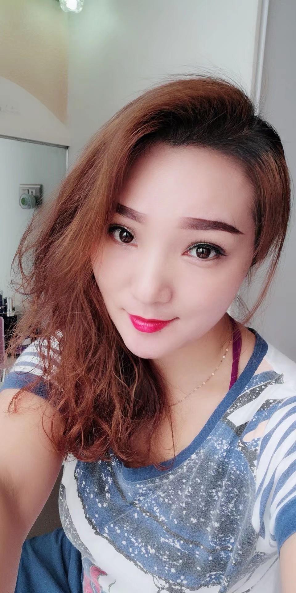 服务好小姐姐也甜 第1张