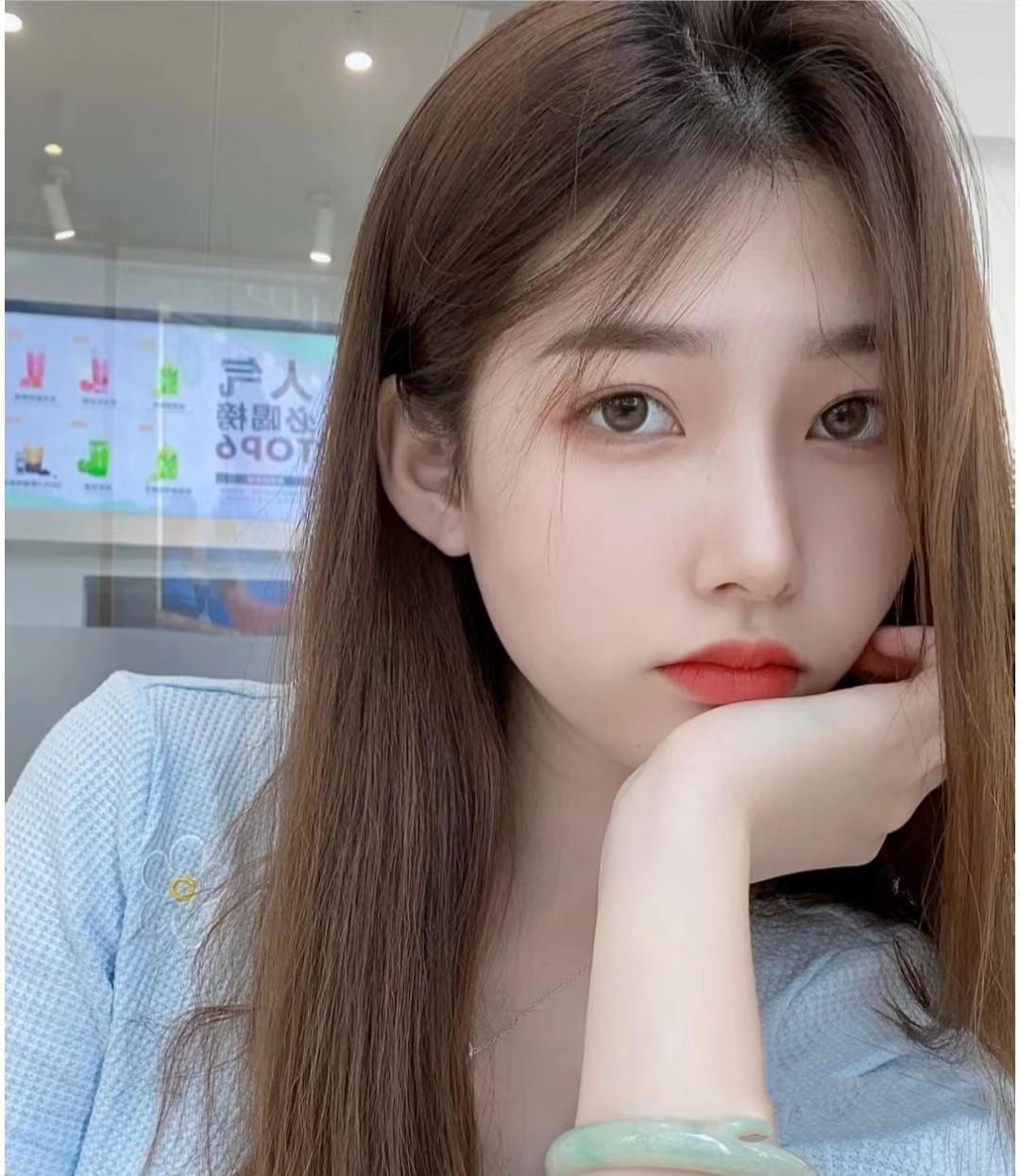 南明区极品兼职小妹，人漂亮，玩得开 第1张