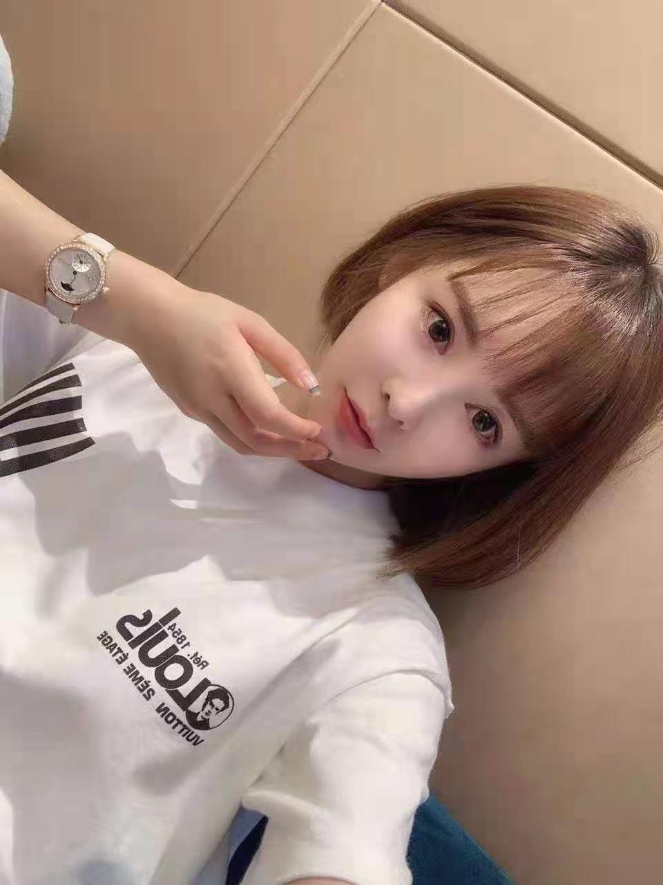 观山湖区美的林城年轻美女一枚，待开发 第2张