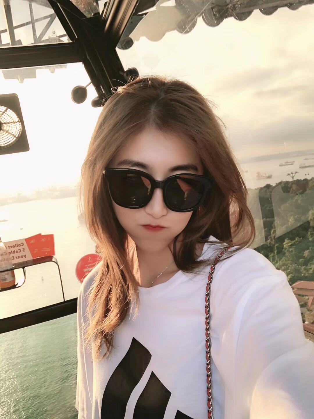 绝对女神级别的小姐姐 第1张