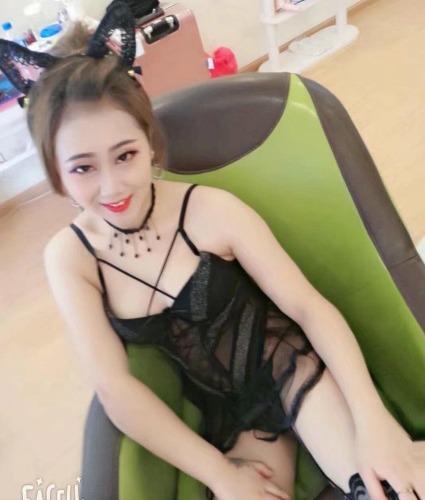 昆明水手服妹子 第2张