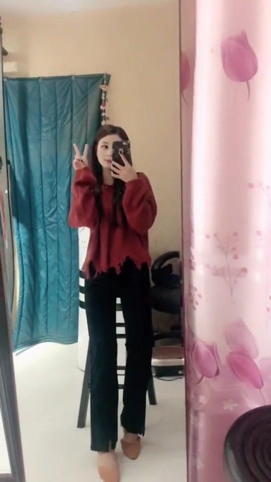 一个玩到极致的骚妹,让你会想到底是你玩她,还是她玩你 第1张
