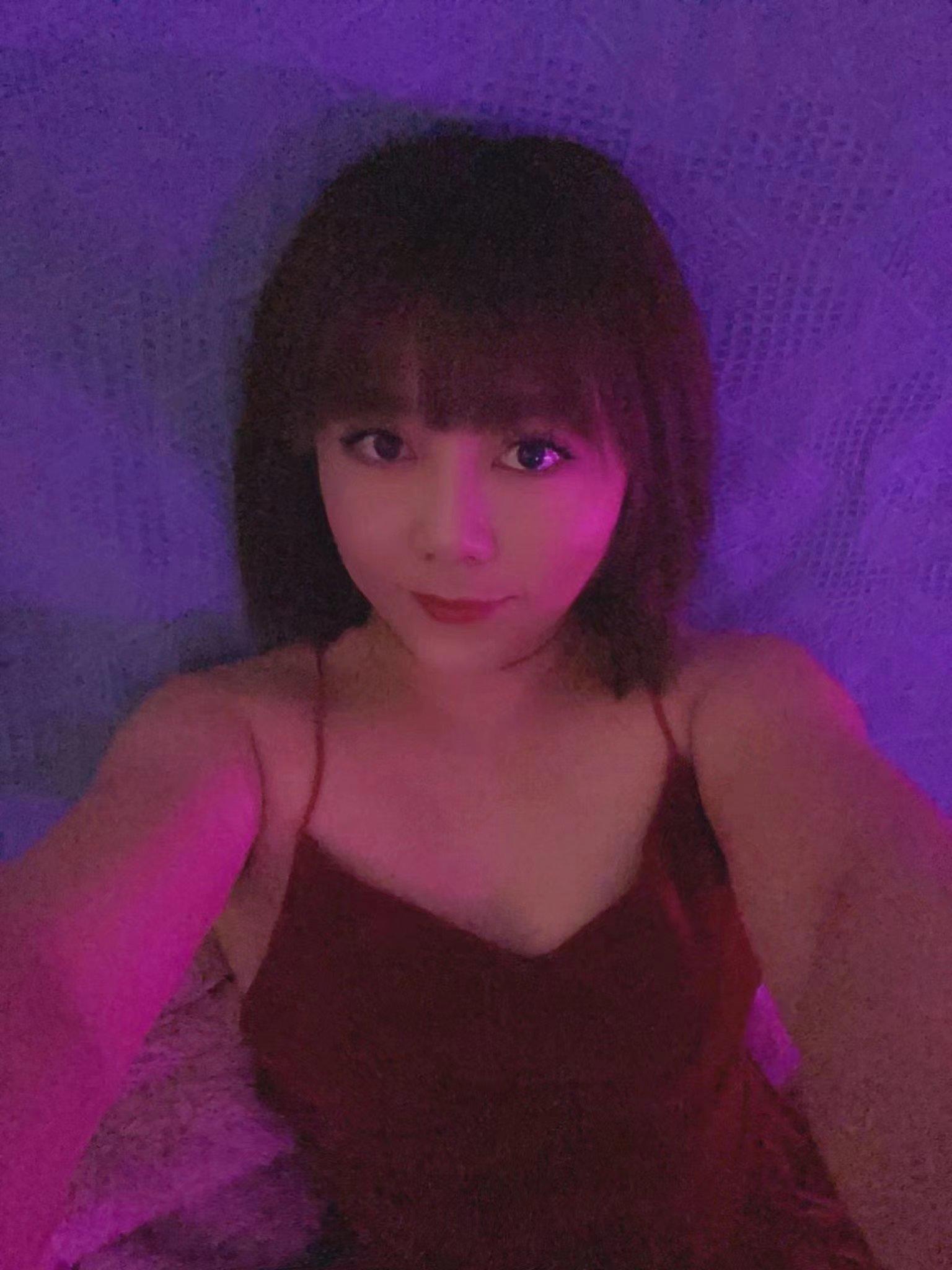 一个很贴心,温柔的妹妹 第1张