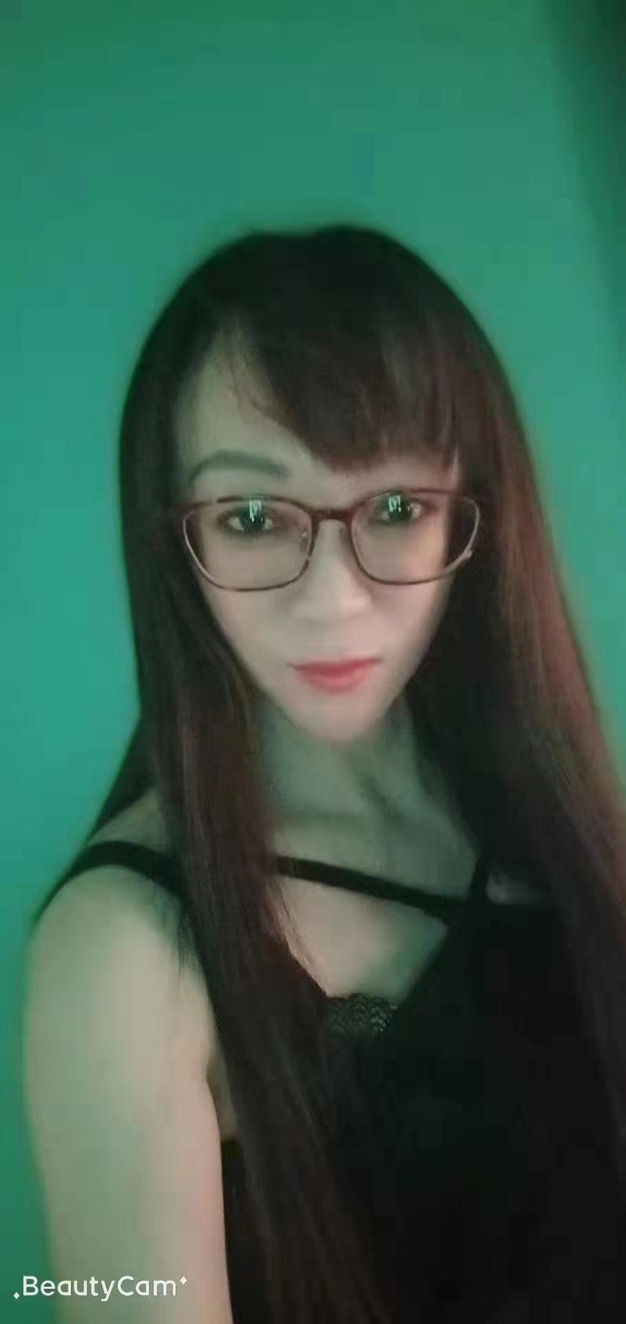 西夏万达挖掘小妹一枚 第2张