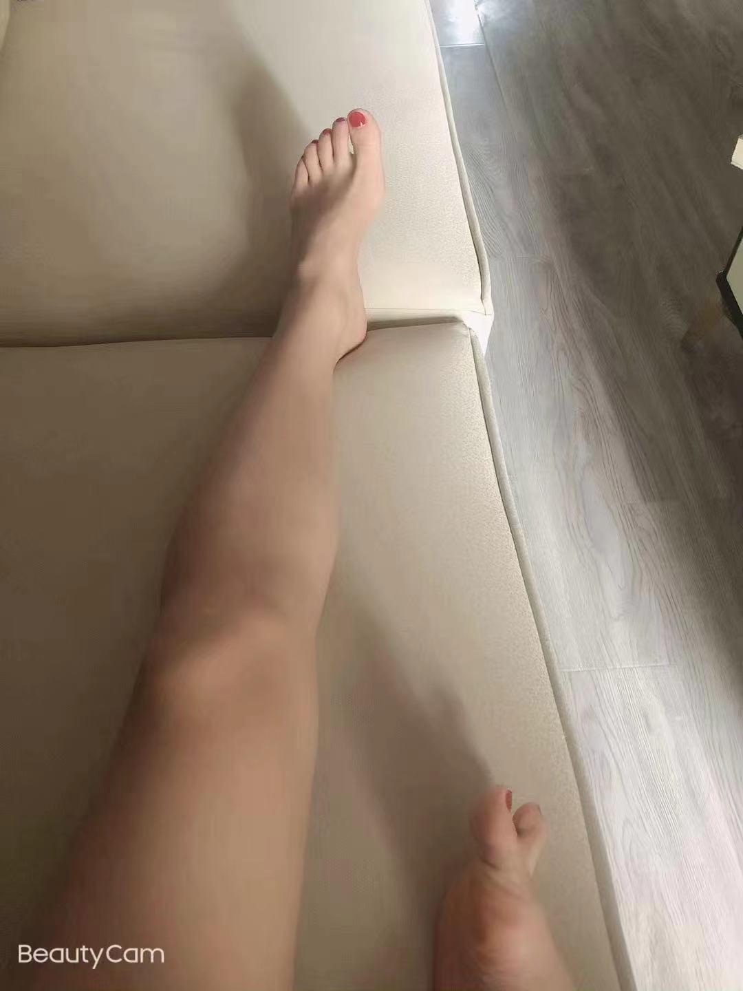 体验木樨园附近的身材s型的佳佳 第4张