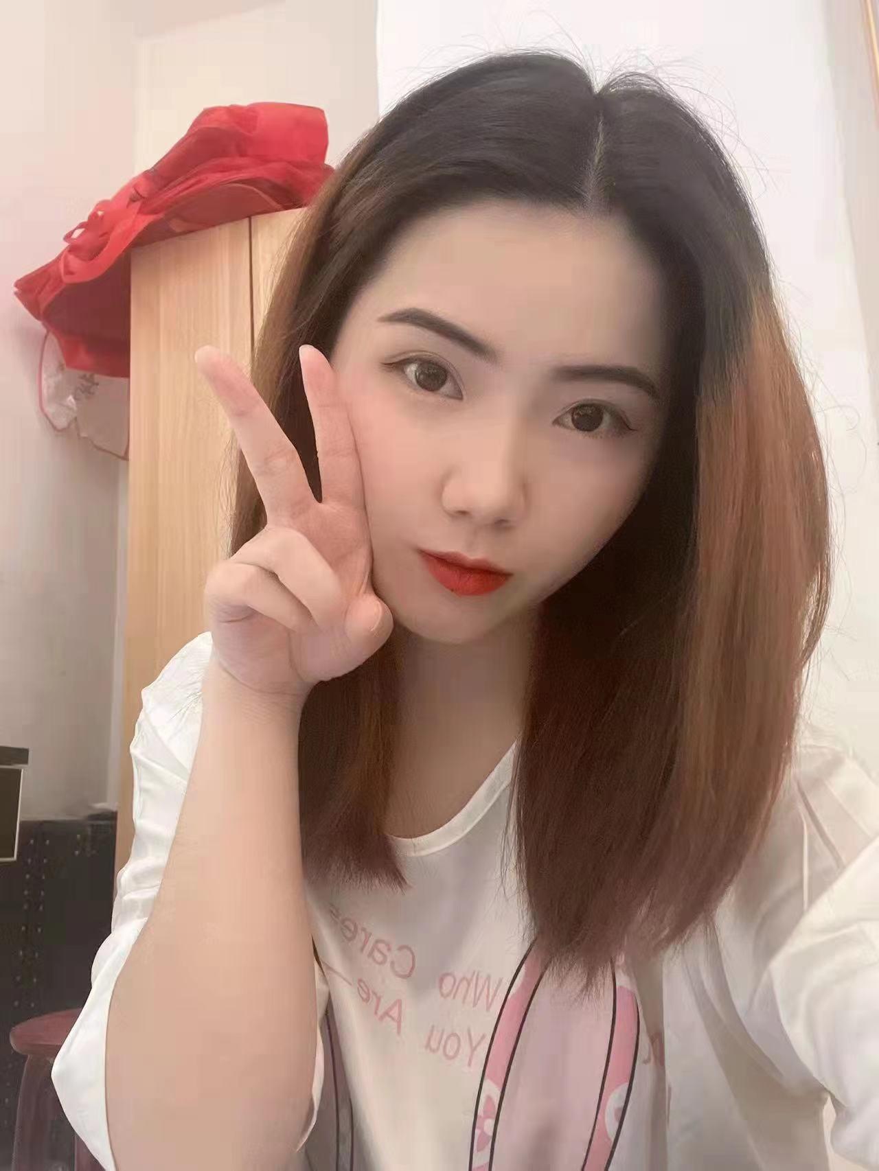 海淀区02年的小妹子，还是个少数民族，就是价格小贵 第1张