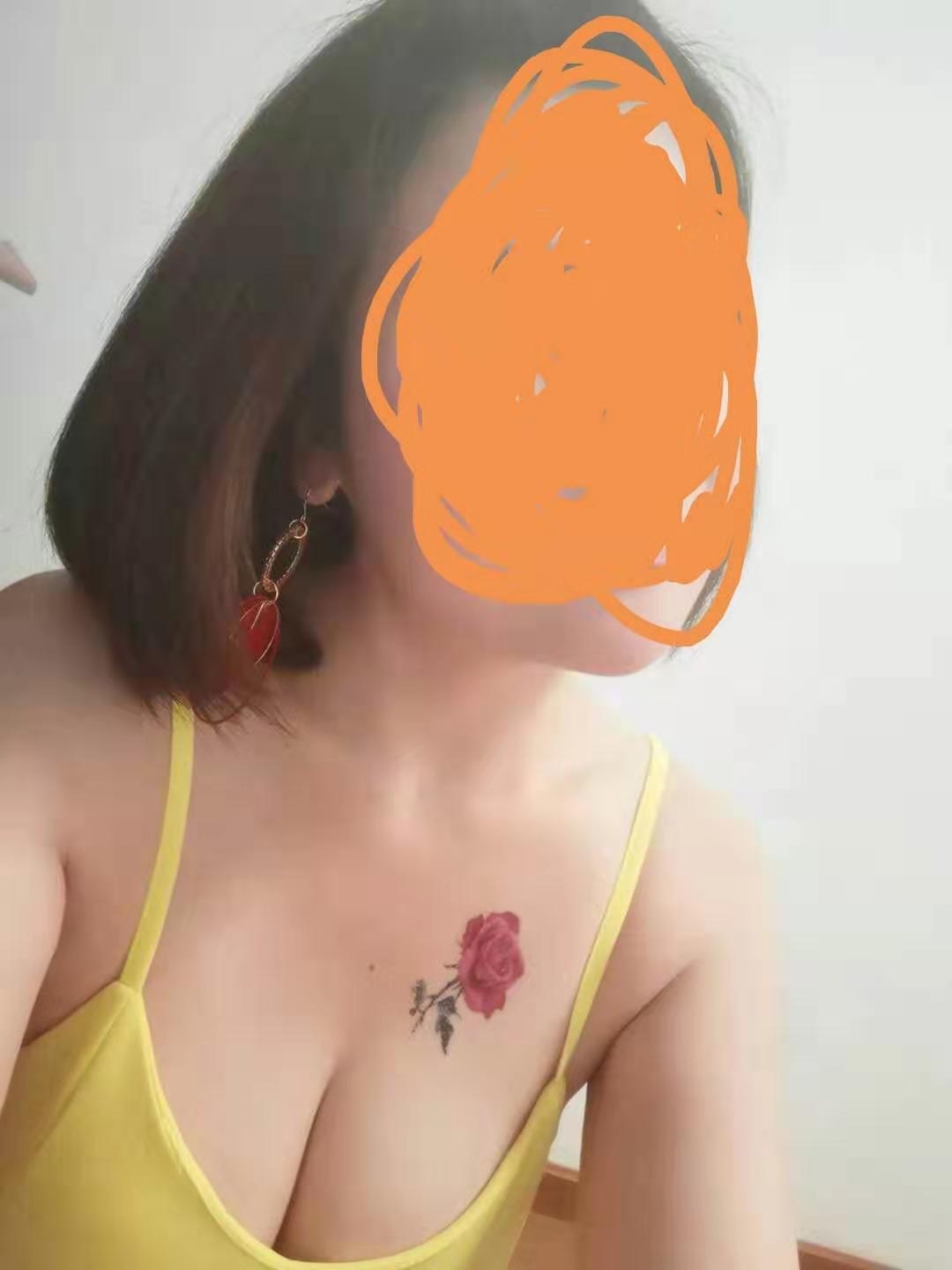 再验小玲子，胸大，服务绝对没的说 第2张