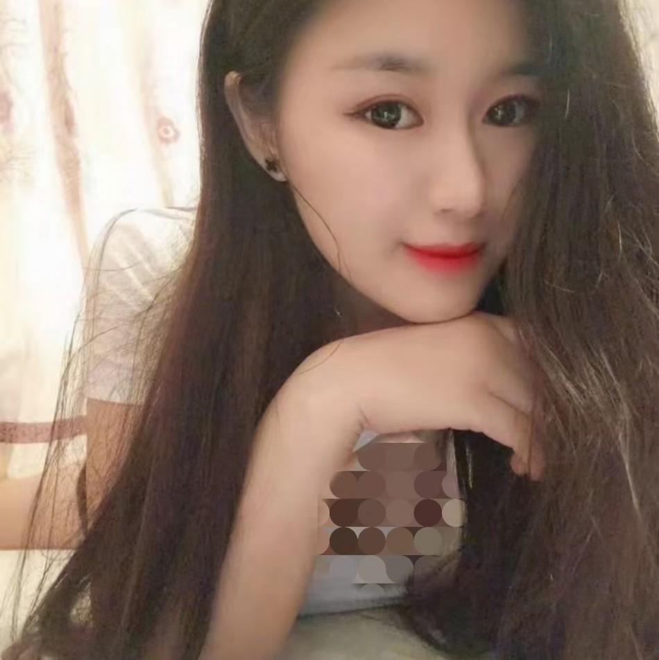 余杭向往街年轻妹子 第1张