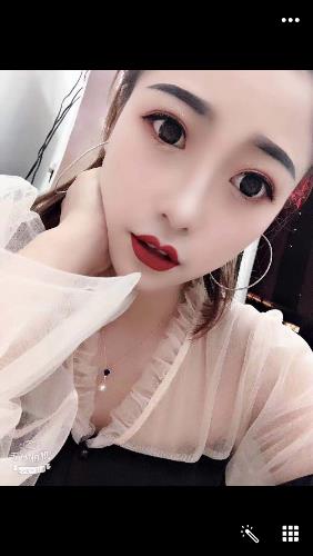 海曙天一广场妹子 第2张