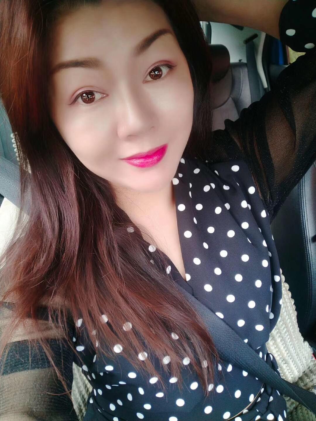 体验高性价比宝藏级熟女,可以菊花 第2张