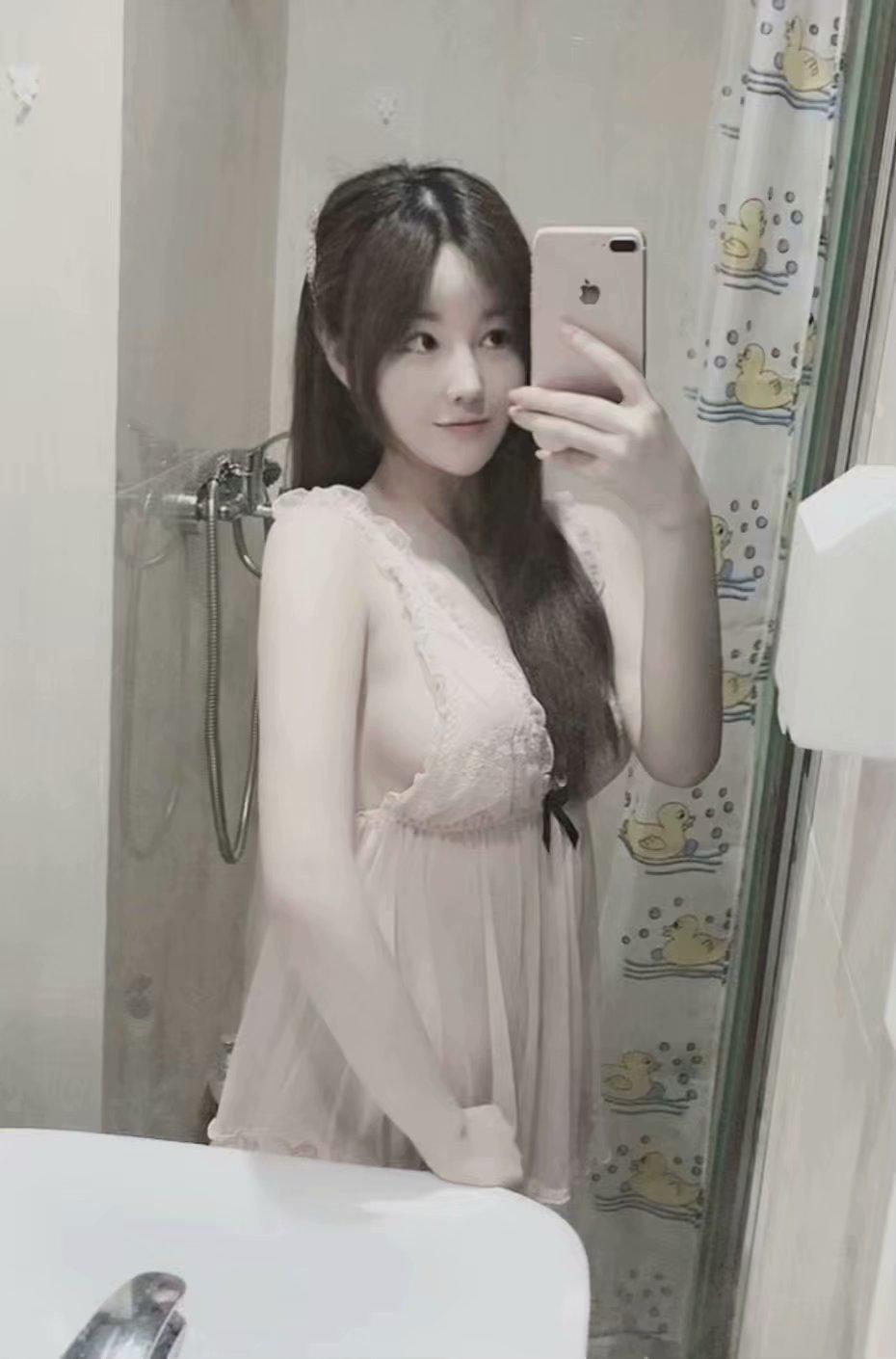松江妖儿身材很火辣 第1张