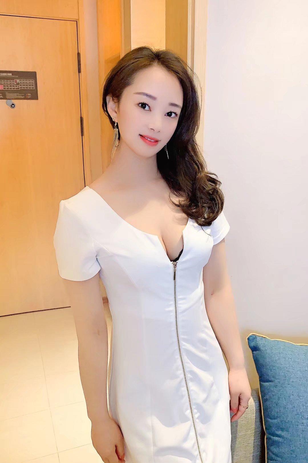 黄浦区壁咚强推大胸少妇彤彤,叫声放荡 第3张