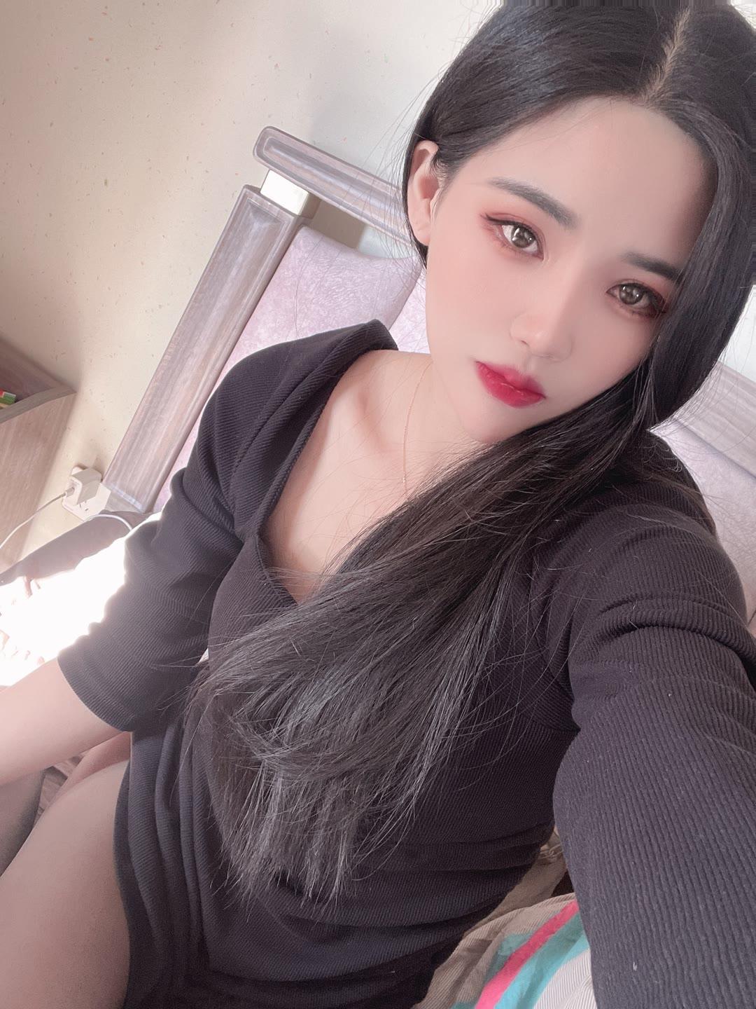普陀区调情女神,皮肤特滑还带奶香味,包裹感墙烈 第1张