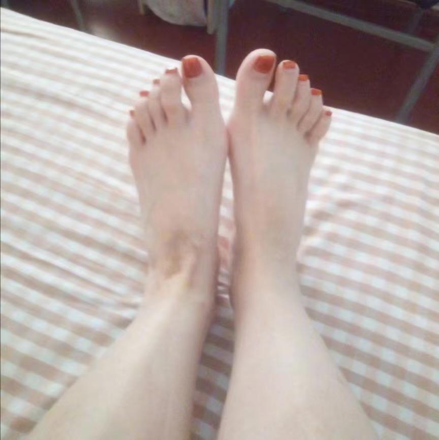 成都青羊区肤白貌美小姐姐 第1张