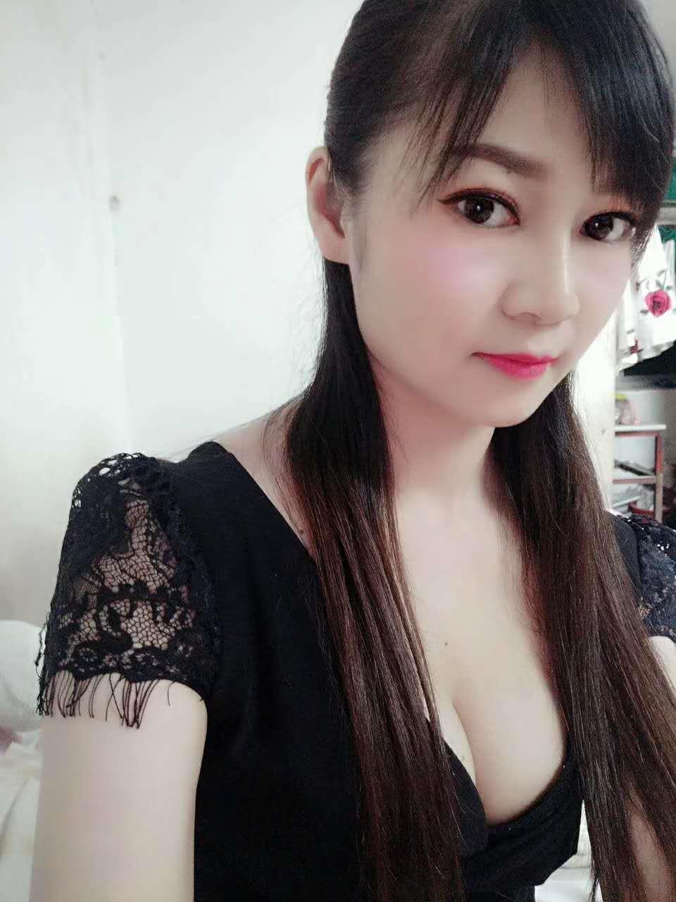 罗湖口活很棒的js 第1张