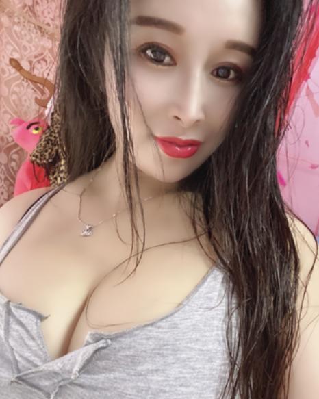 福田D罩杯的美女，服务一般，胸控可以试试 第1张