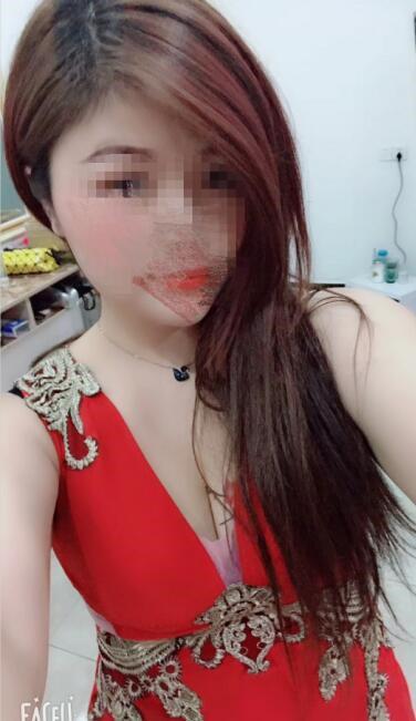 兼职大胸轻熟女 第1张