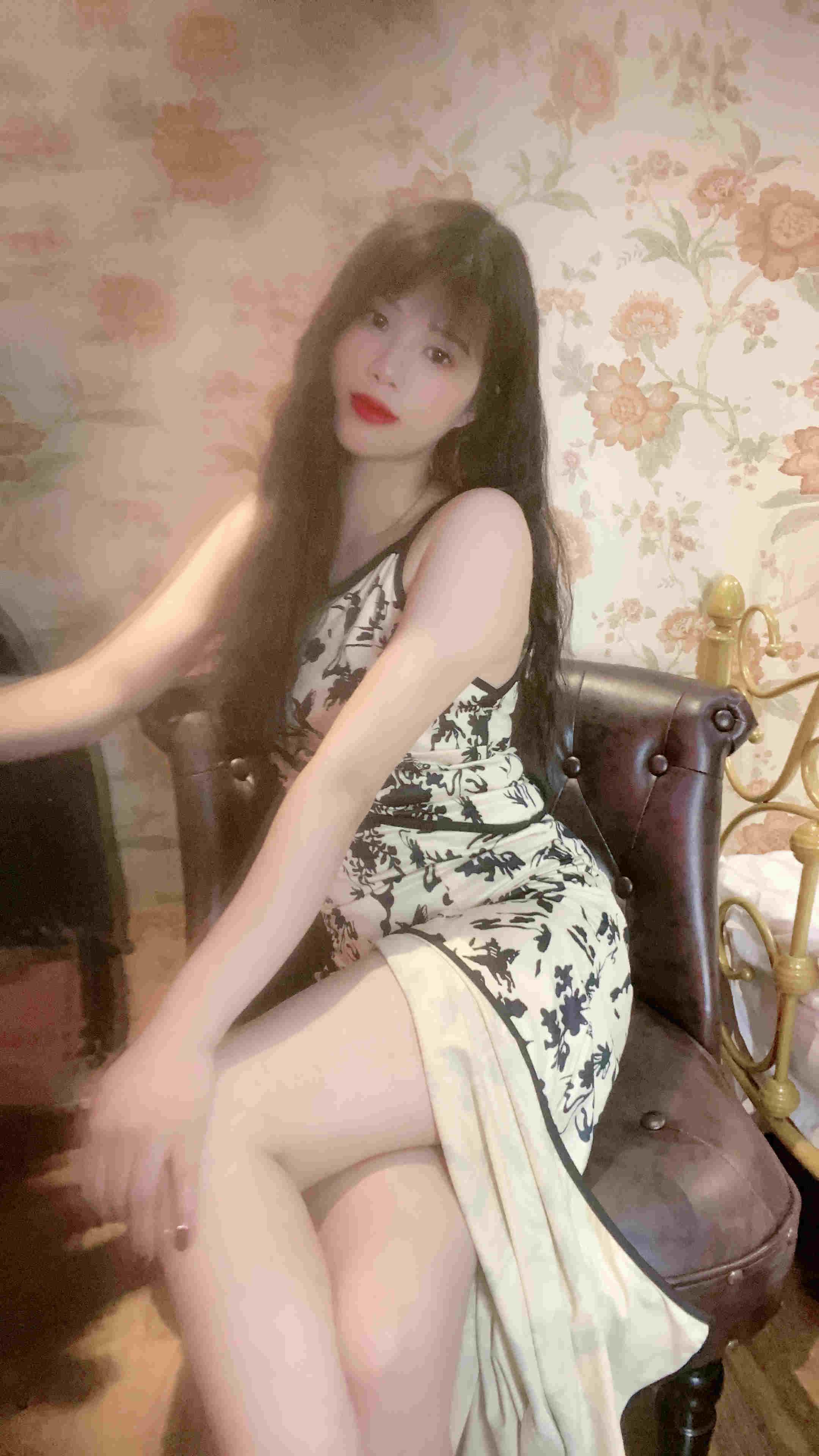 白云区嘉禾望岗安安，皮肤光滑，态度很好，制服丝袜都有 第1张