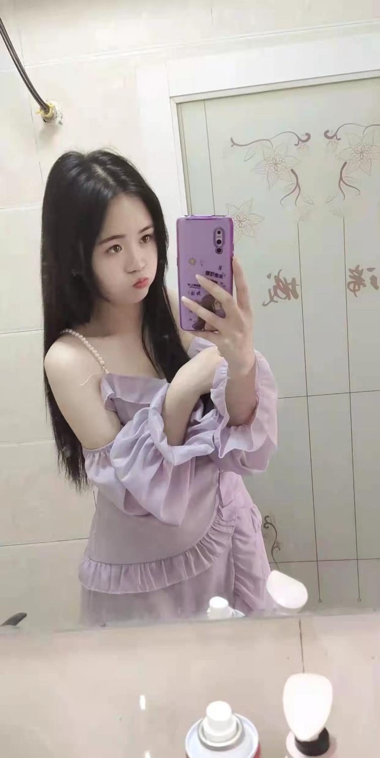 妹子很年轻服务很主动 第1张