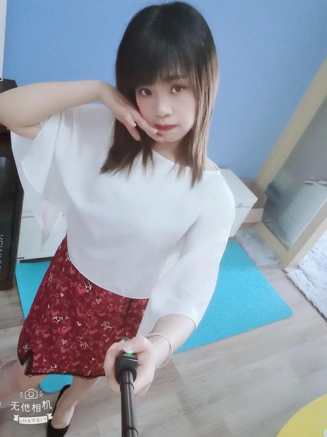 武汉妹子小娜娜 第1张