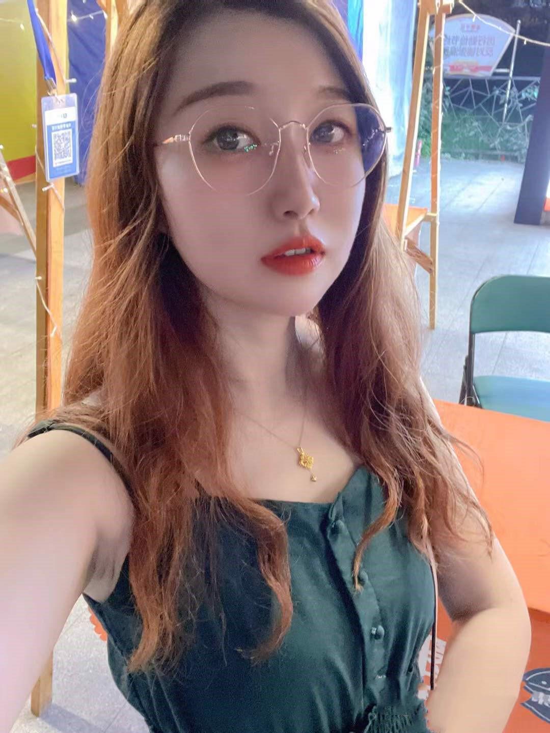 渝中区邻家漂亮小姐姐多多 第3张