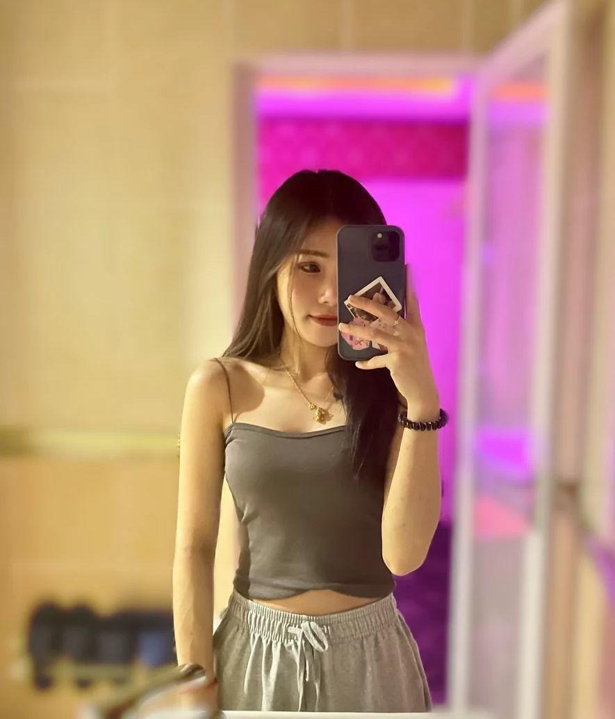 纹身小姐姐不错 第4张