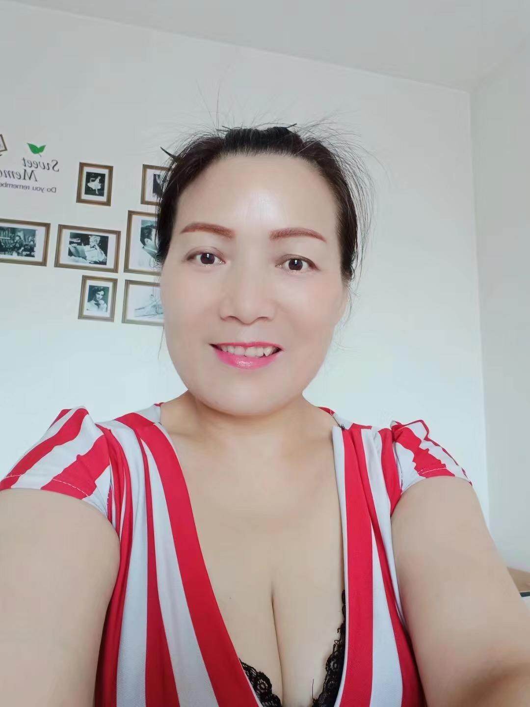 沙坪坝熟女价格便宜服务全套泻火 第2张
