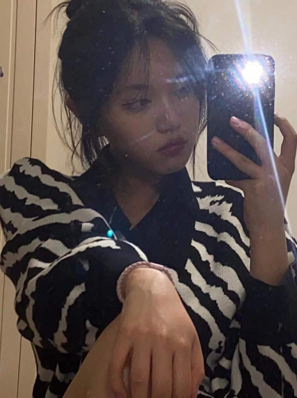 南昌零零年嫩出水漂亮兼职妹 第2张