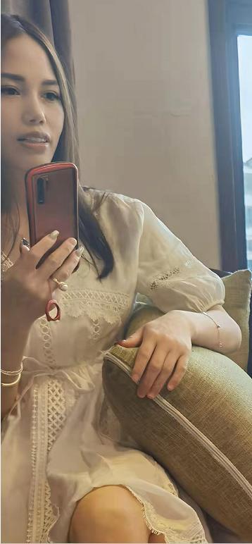 白马服装城兼职人妻熟女 第1张