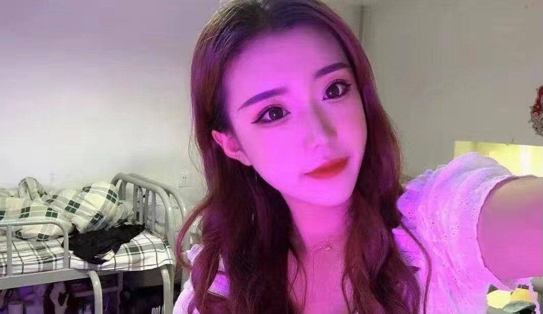 观山湖区比较耐看的妹子 第4张