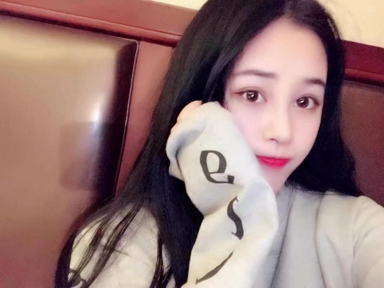 迎风声约的极品妹子 第4张