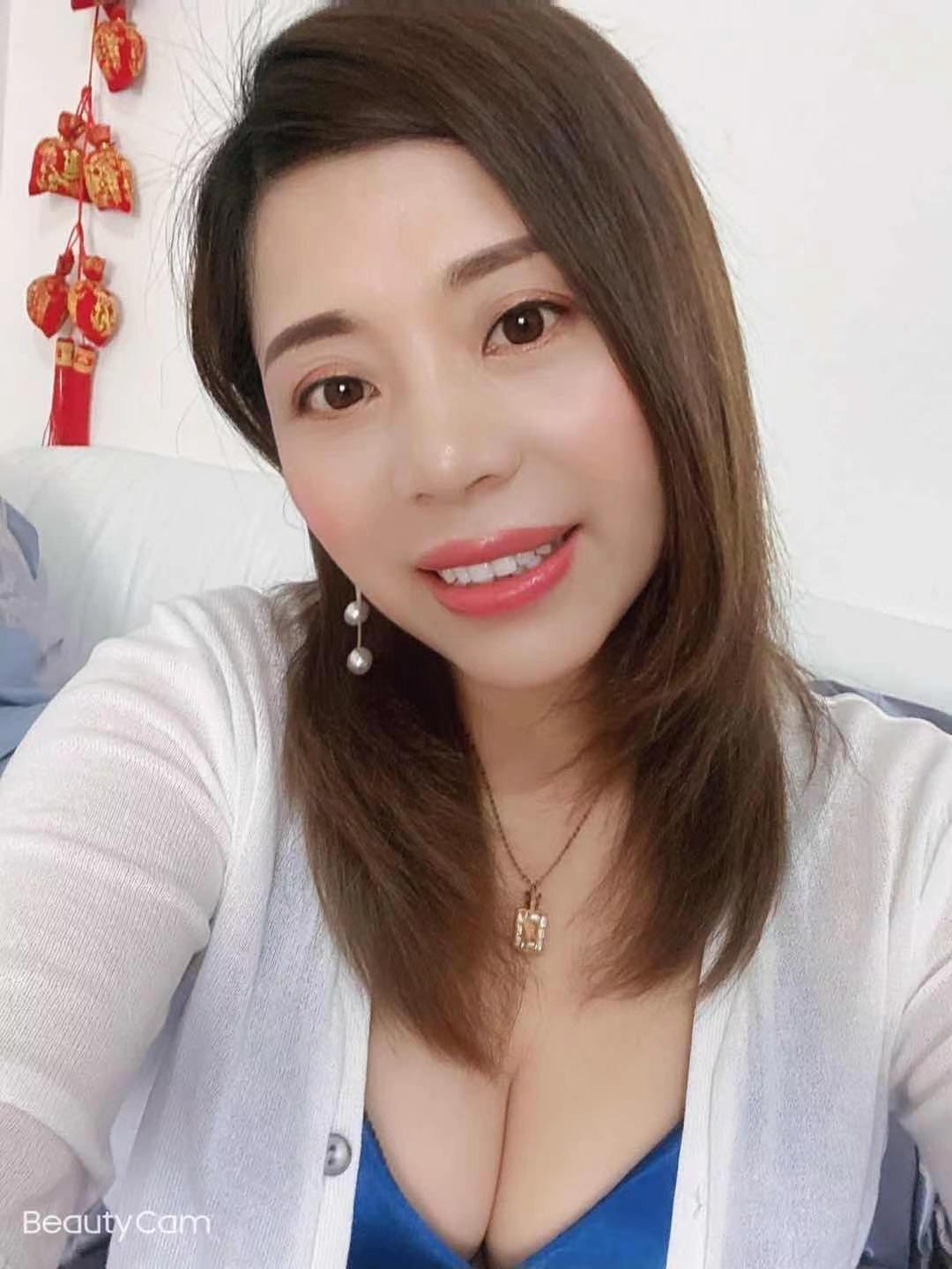 轻熟女服务系，各种制服丝袜，服务控墙裂推荐 第3张