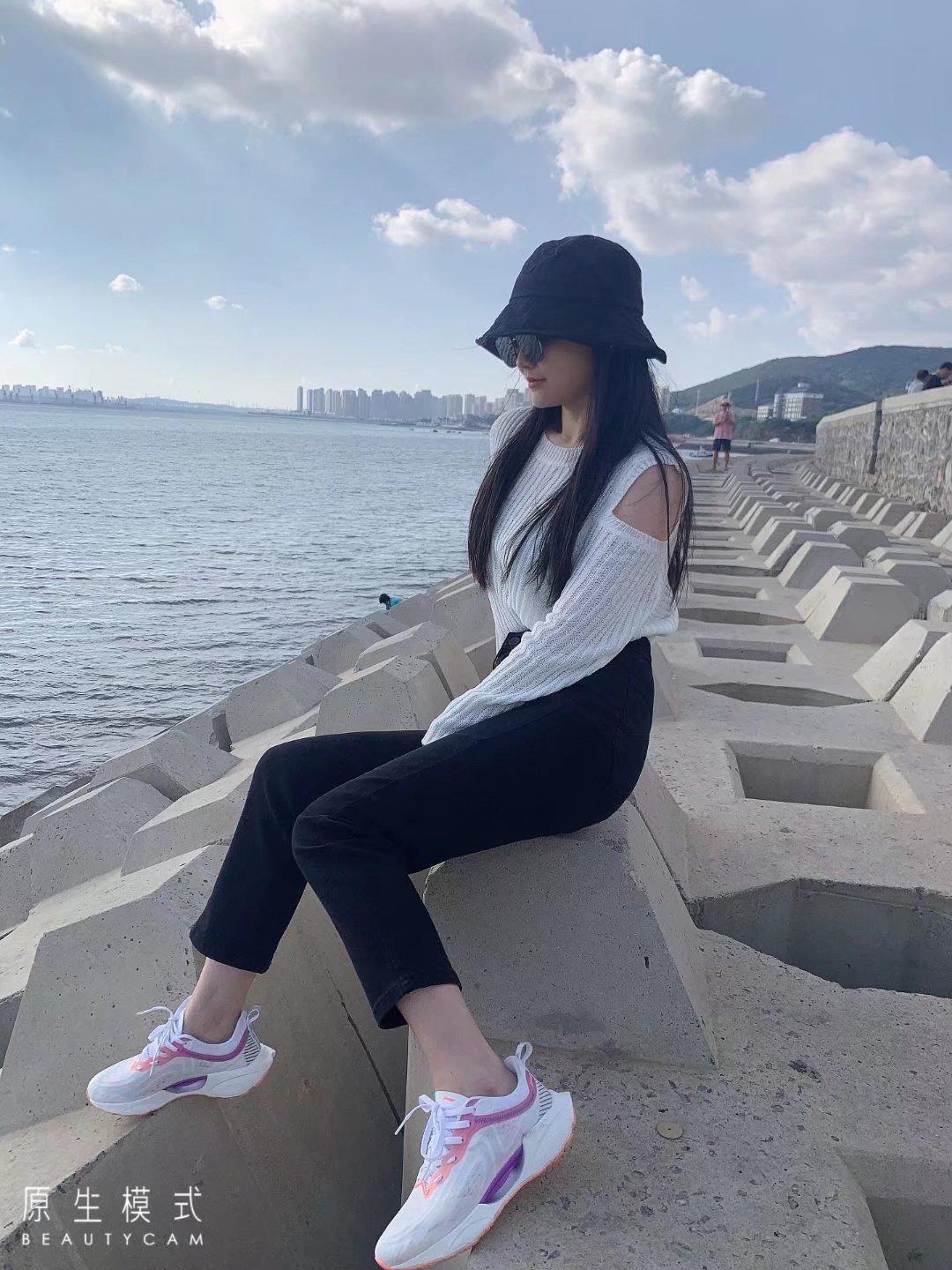 新人川妹子刚下水。白净，胸大，苗条 第3张