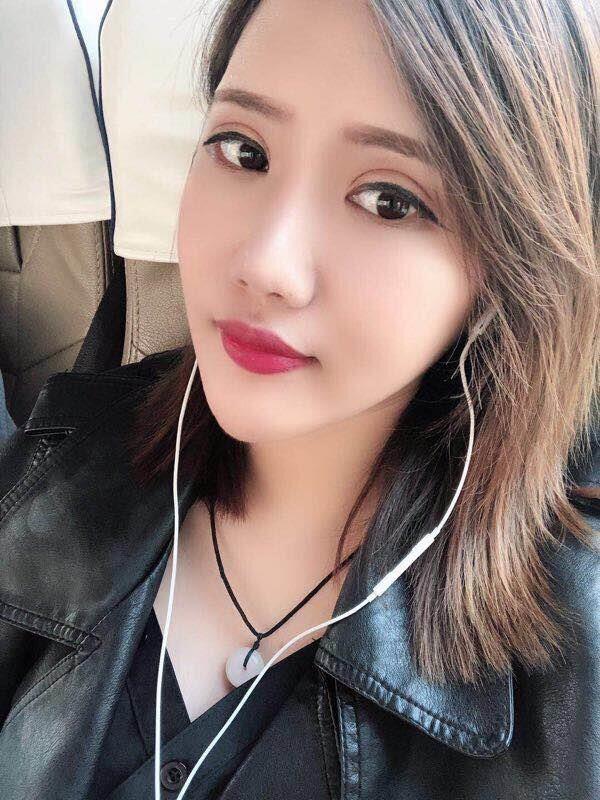 快乐瑶瑶 第1张
