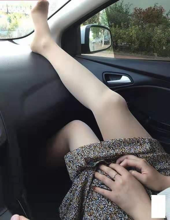 丰满人妻，手感超好 第1张