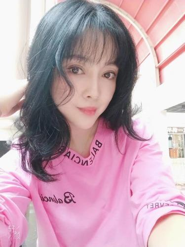 性感小姐姐来一发 第1张