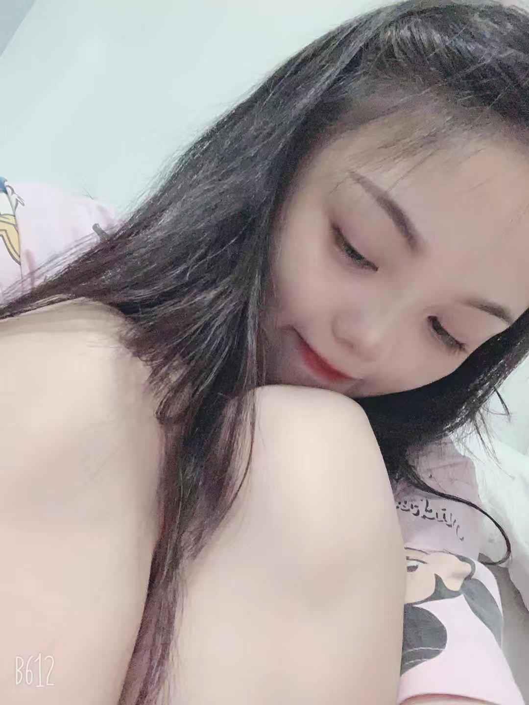 先去了丰台找了个所谓的00后,然后转战草房像素 第2张