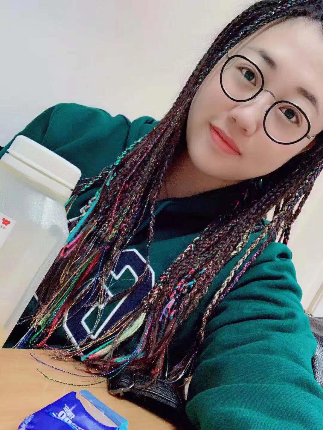 F奶小妹 第2张