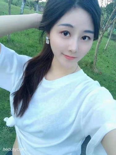 娇小型的清纯妹子 第1张