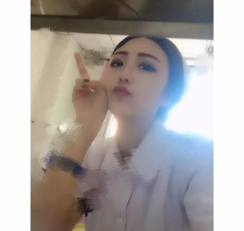 验证名媛护士服务认真不机车 第2张